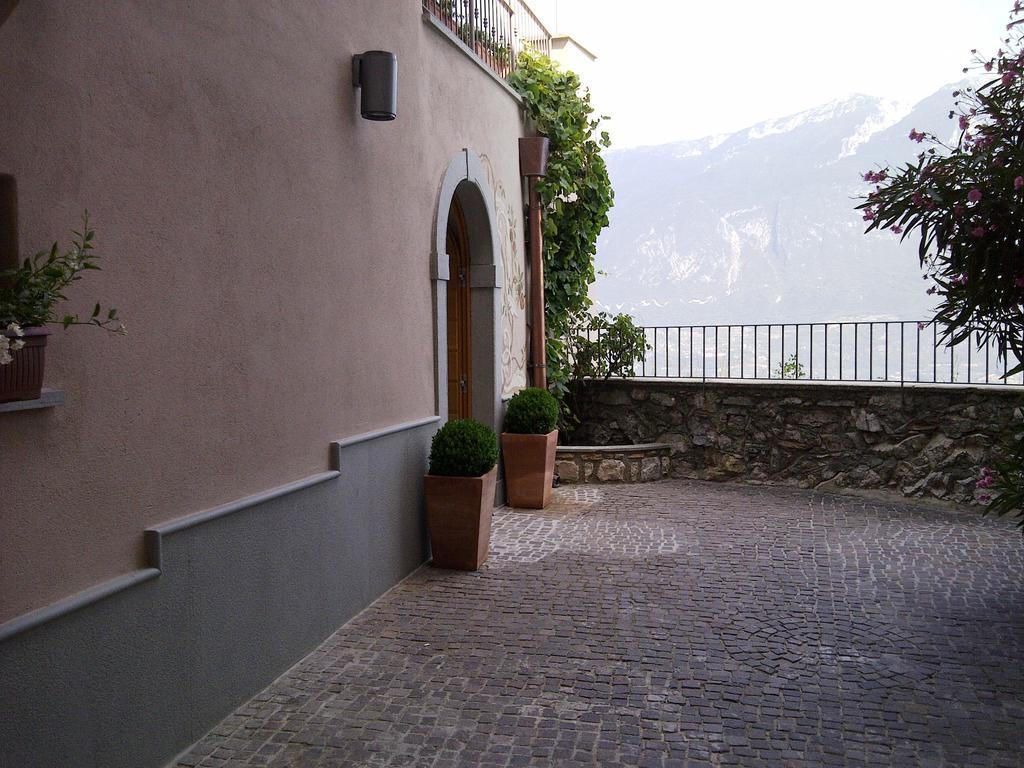 Locanda Al Castelletto Tremosine Ngoại thất bức ảnh